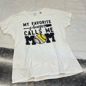 NWT softball baseball mom tee